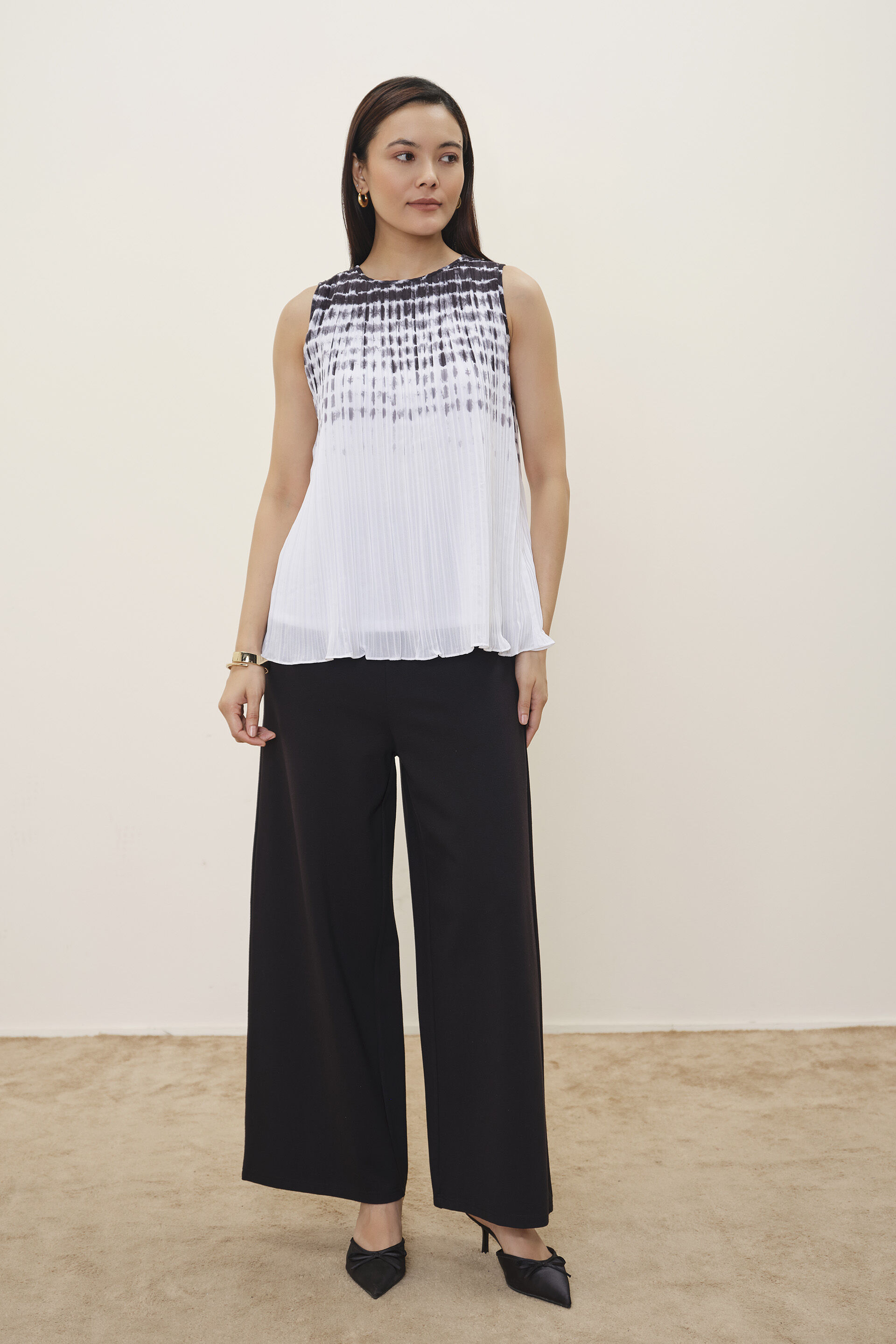 Black & White Pleated Top, Black, image 4
